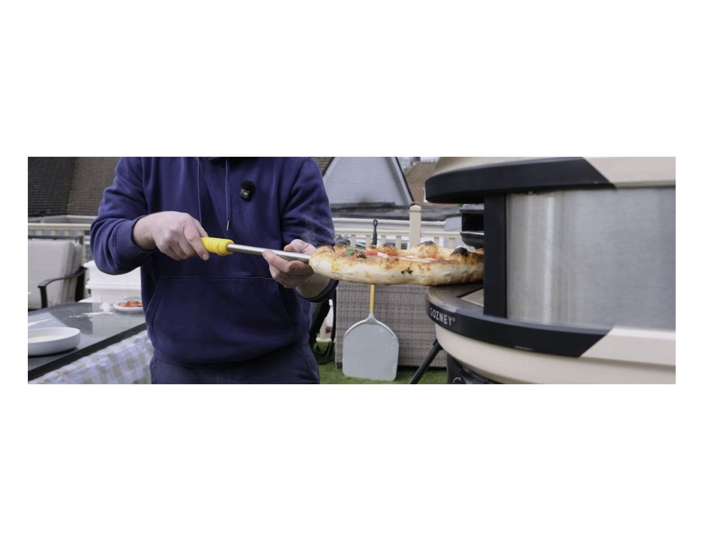 How to make a Classic Margherita Pizza